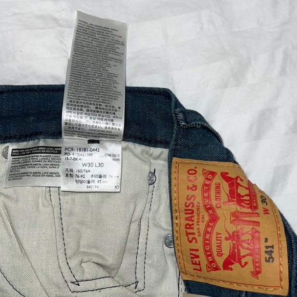 NWT Levi’s 541 Athletic Taper - Picture 9 of 11